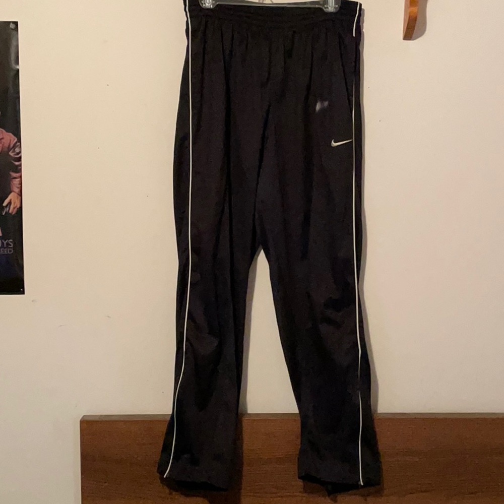 Nike black sweat pants. Medium